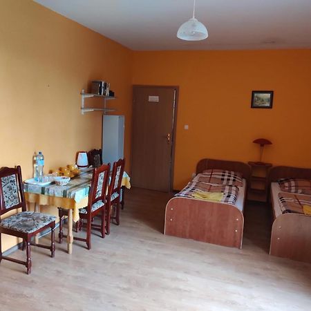 Gospodarstwo Agroturystyczne Agroletnica Świdnica エクステリア 写真
