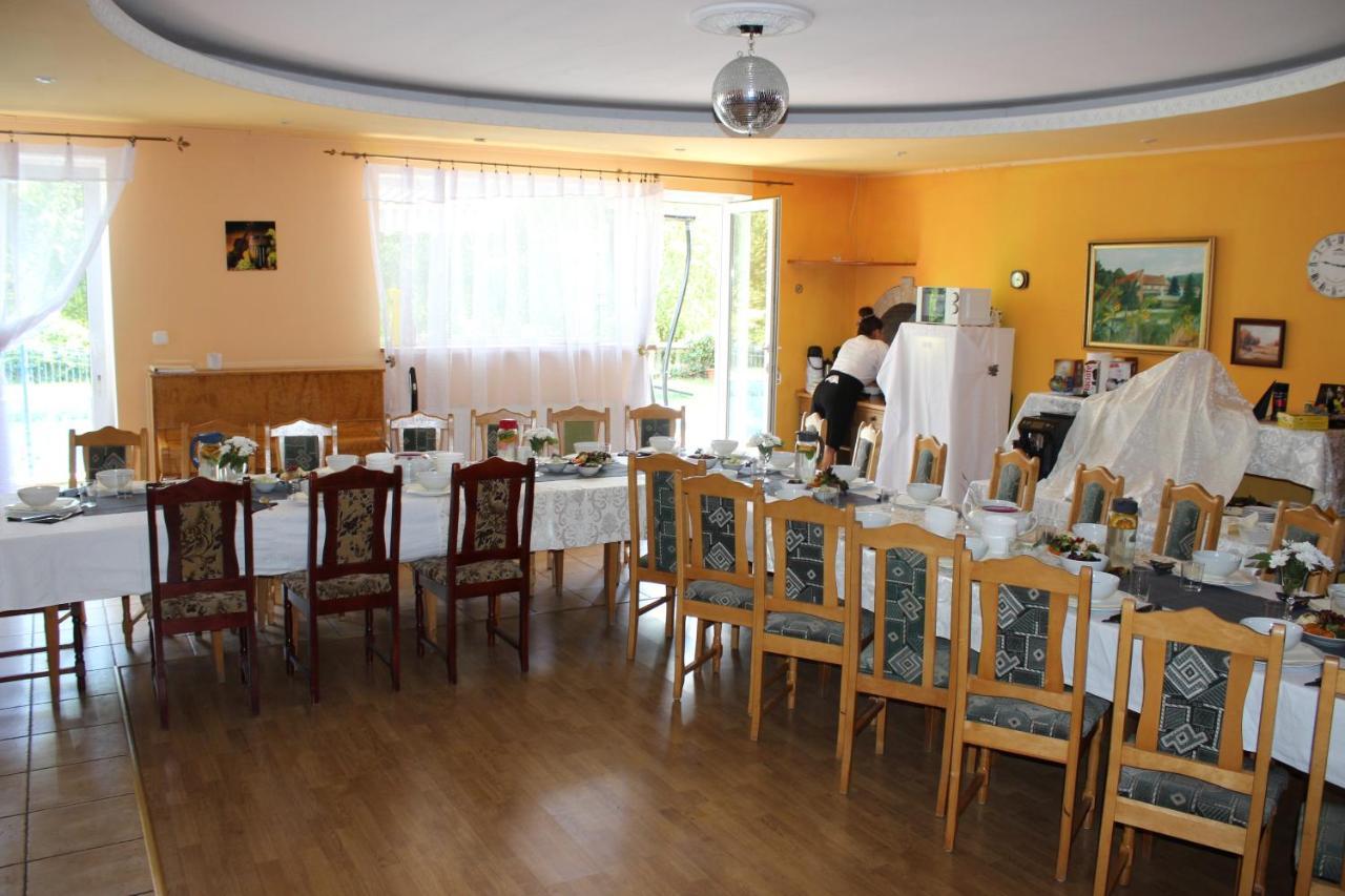 Gospodarstwo Agroturystyczne Agroletnica Świdnica エクステリア 写真