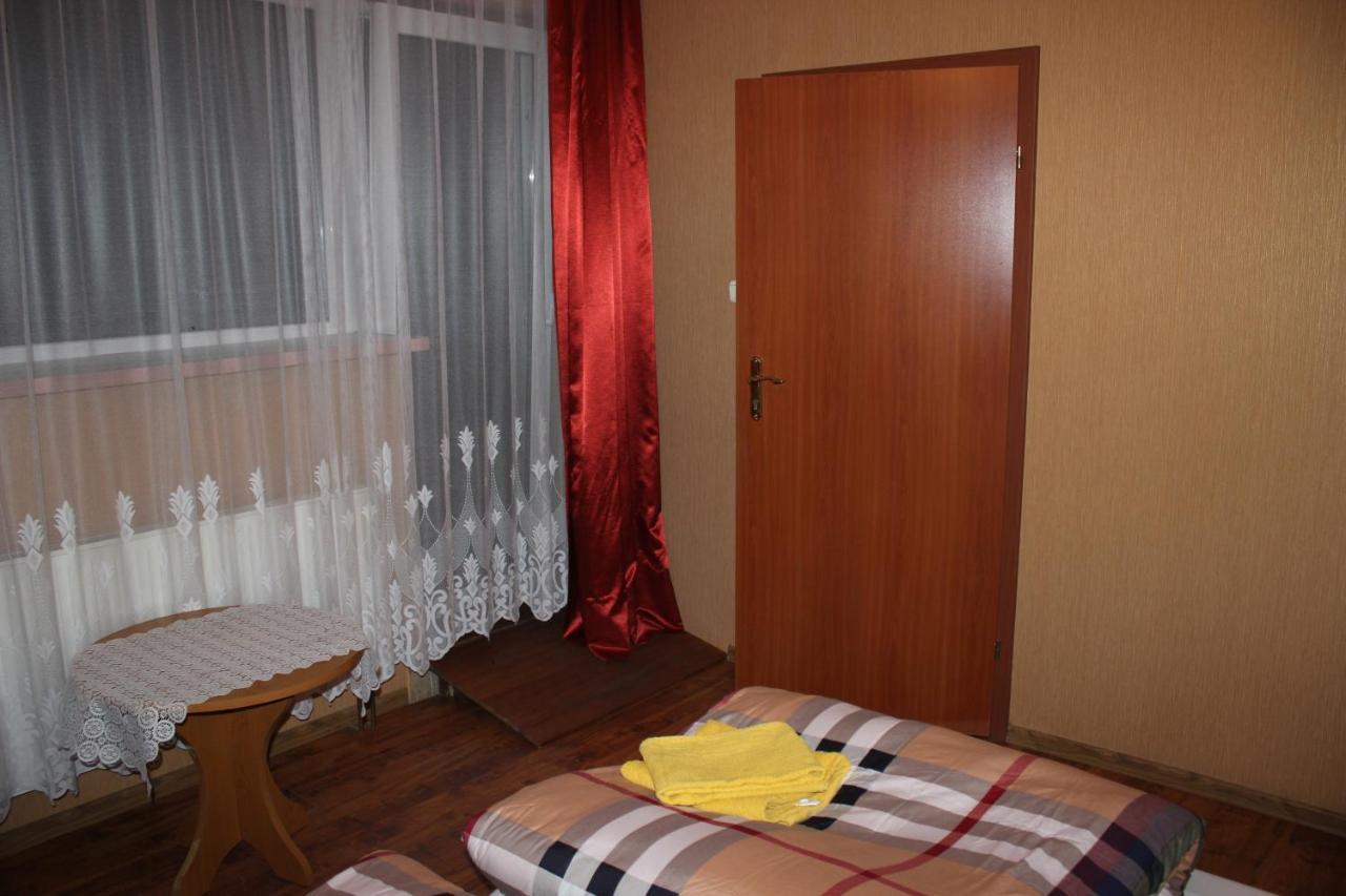 Gospodarstwo Agroturystyczne Agroletnica Świdnica エクステリア 写真