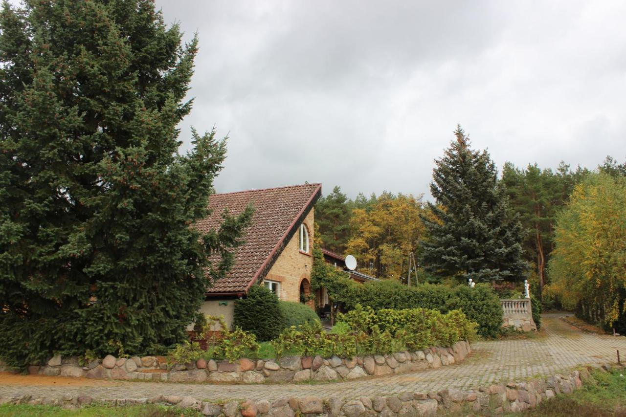 Gospodarstwo Agroturystyczne Agroletnica Świdnica エクステリア 写真