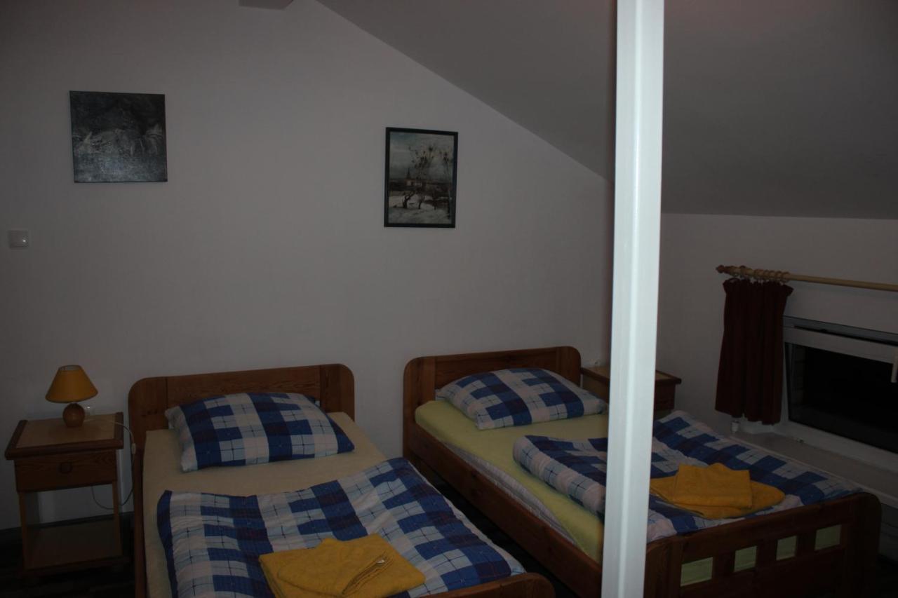 Gospodarstwo Agroturystyczne Agroletnica Świdnica エクステリア 写真